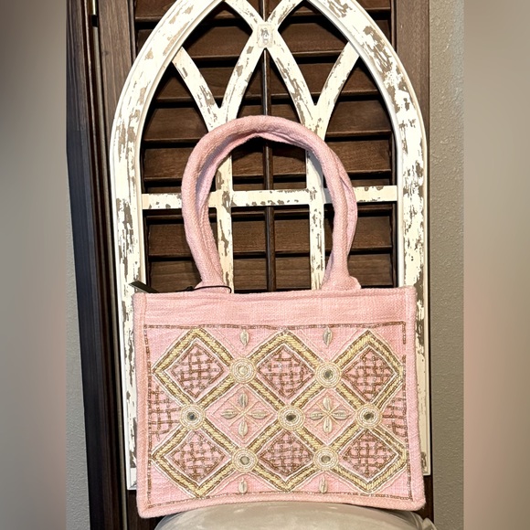Myra Bag- Gypsy Lace Canvas Tote in Light Pink - Picture 3 of 16